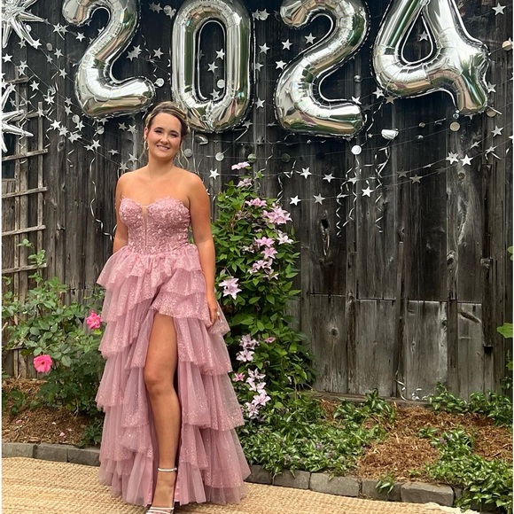 Alyce Paris Strapless Glittery Tiered Prom Dress 💗 - Picture 4 of 6